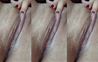 Geisy Arruda Mostrando a Buceta Melada No Privacy