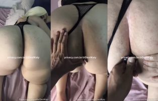 Rabuda Devil Kaly com Plug no Cuzinho – Eporner