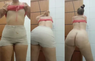 Millena Casada se Exibindo Pelada no Banheiro com Safadeza – Privacy Gratis