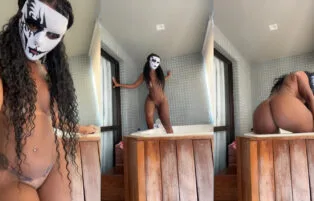 Nega Barbie Pelada Com a Buceta Raspadinha – Privacy Grátis