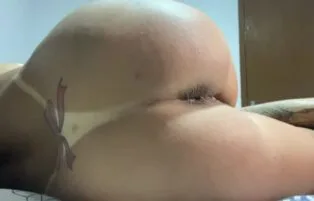Lolla Martinelli Mostrando o Cuzinho Arrombado No Fapello