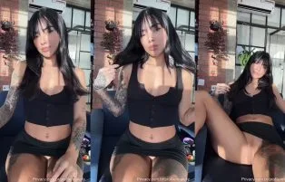 Malelly De Mini Saia Sem Calcinha No Xvideo Pornô
