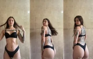 @Manu_httr Se Exibindo Toda Safada Na Câmera