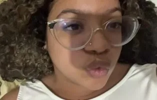 Vídeo Vazado De Melissa Pontes Mostrando Peitões e Buceta