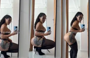 Quicando Sem Calcinha No Espelho – Rafaela Sumpani Telegram