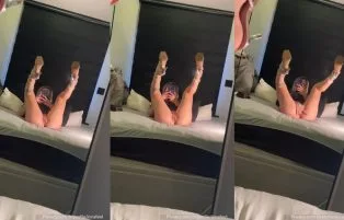 Loira Feet Pelada Dedo Na Buceta Rosada