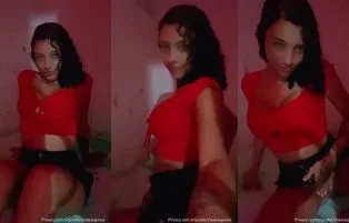 Vitória Araujo Novinha Saia Sem Calcinha – Onlyfans Grátis